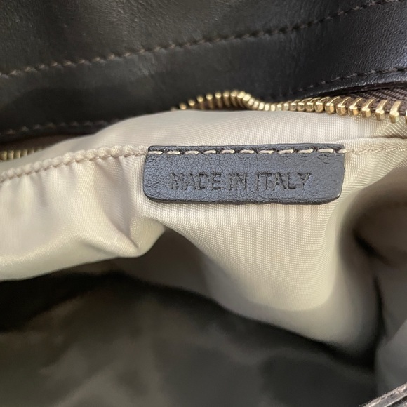 Vintage Burberry Hobo Crossbody - Picture 7 of 14